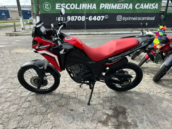 HONDA XRE 300 SAHARA RALLY 