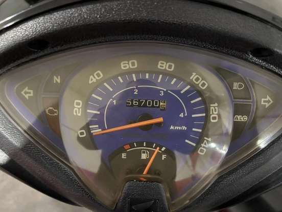 HONDA-BIZ 125 ES-2012