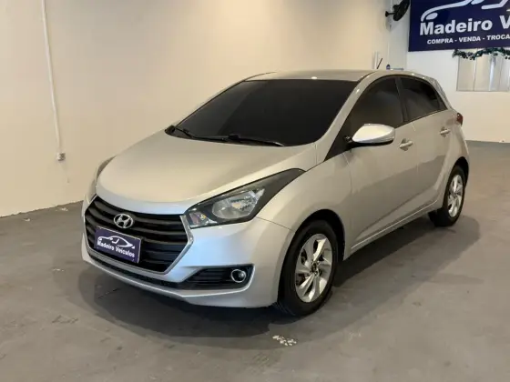 HYUNDAI HB20 1.0 COMFORT 12V FLEX 4P MANUAL