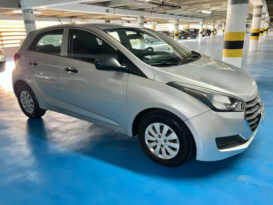 HYUNDAI HB20 1.0 COMFORT PLUS 12V FLEX 4P MANUAL