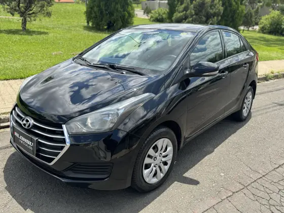 HYUNDAI HB20S 1.6 COMFORT PLUS 16V FLEX 4P MANUAL