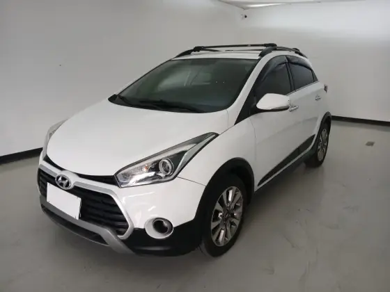 HYUNDAI HB20X 1.6 16V PREMIUM FLEX 4P AUTOMÁTICO