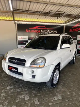 HYUNDAI TUCSON 2.0 MPFI GLS BASE 16V 143CV 2WD FLEX 4P AUTOMÁTICO