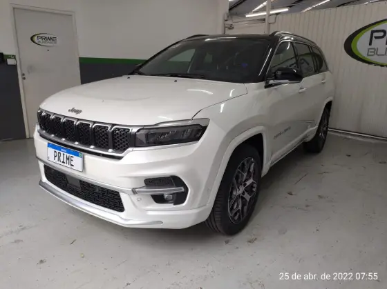 JEEP COMMANDER 1.3 T270 TURBO FLEX LONGITUDE AT6