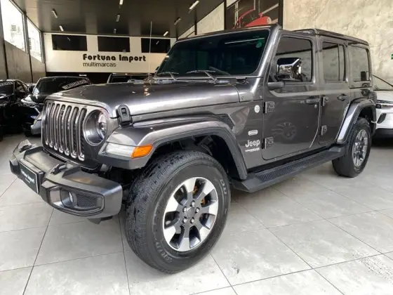 JEEP WRANGLER 2.0 TURBO GASOLINA SAHARA 4P 4X4 AT8