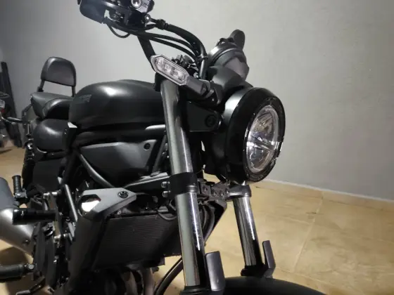 KAWASAKI ELIMINATOR 500 