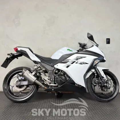 KAWASAKI NINJA 300 KAWASAKI NINJA 300