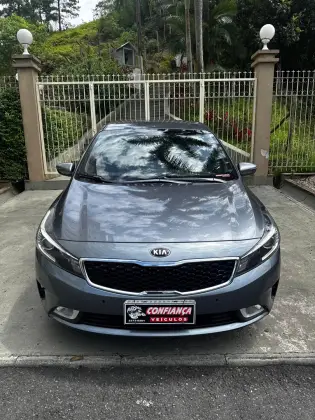 KIA CERATO 1.6 SX 16V FLEX 4P AUTOMÁTICO KIA CERATO 1.6 SX 16V FLEX 4P AUTOMÁTICO