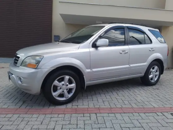 KIA SORENTO 2.5 EX 4X4 16V DIESEL 4P AUTOMÁTICO