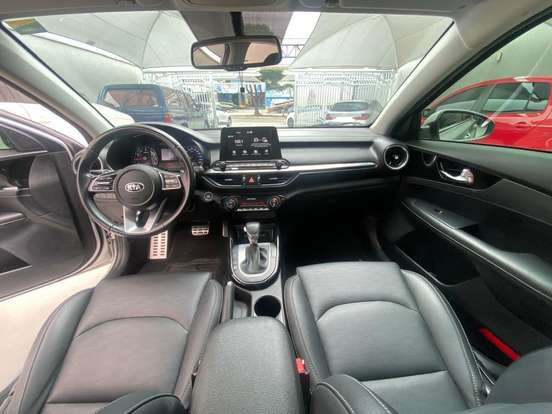 KIA-CERATO-2019