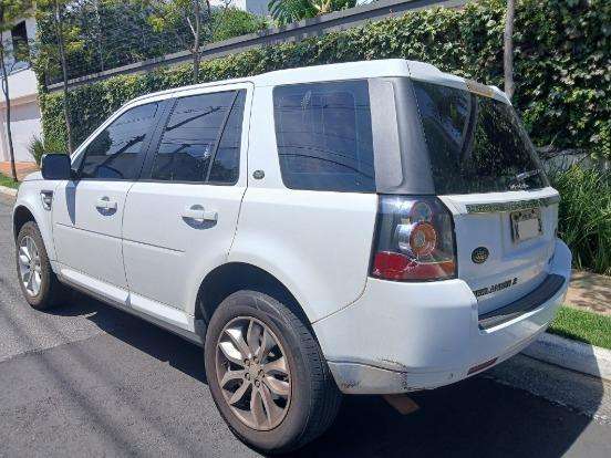 LAND ROVER-FREELANDER 2-2.2 SE SD4 16V TURBO DIESEL 4P AUTOMÁTICO LAND ROVER-FREELANDER 2-2014