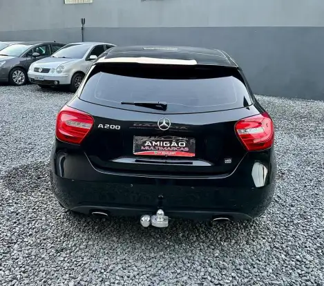MERCEDES-BENZ-A 200-2014