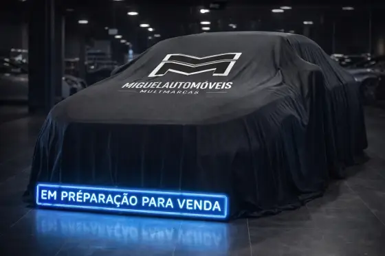 MERCEDES-BENZ C 250 2.0 CGI GASOLINA AVANTGARDE 9G-TRONIC