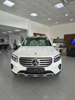 MERCEDES-BENZ GLB 220 2.0 MHEV PROGRESSIVE 4MATIC 8G-DCT