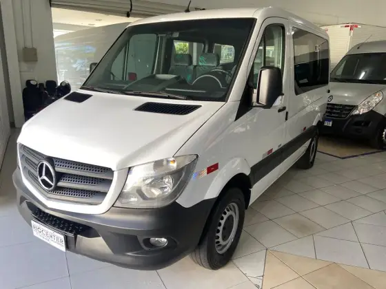 MERCEDES-BENZ SPRINTER 2.2 CDI DIESEL VAN 415 LONGO 10L MANUAL