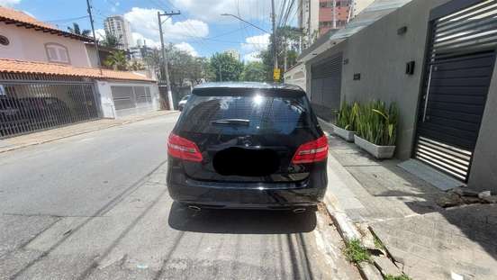MERCEDES-BENZ-B 200-2012