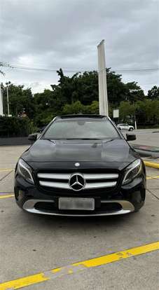 MERCEDES-BENZ-GLA 200-2014