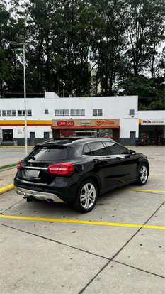 MERCEDES-BENZ-GLA 200-2014