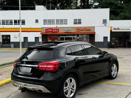 MERCEDES-BENZ-GLA 200-1.6 CGI VISION 16V TURBO GASOLINA 4P AUTOMÁTICO MERCEDES-BENZ-GLA 200-2014