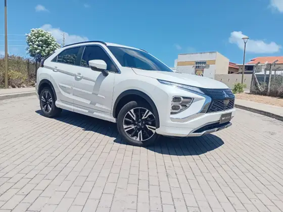 MITSUBISHI ECLIPSE CROSS 1.5 MIVEC TURBO GASOLINA HPE CVT MITSUBISHI ECLIPSE CROSS 1.5 MIVEC TURBO GASOLINA HPE CVT