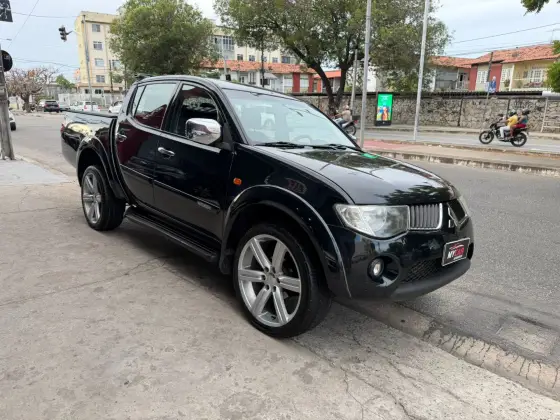 MITSUBISHI L200 2.5 GL 4X4 CD 8V TURBO DIESEL 4P MANUAL