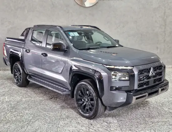 MITSUBISHI L200 TRITON 2.4 16V TURBO DIESEL SPORT HPE CD 4P 4X4 AUTOMÁTICO