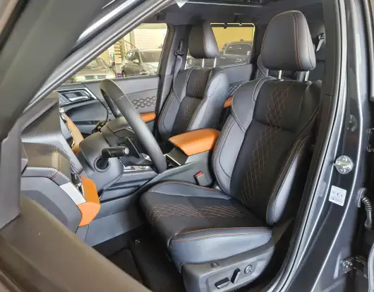 MITSUBISHI-OUTLANDER-2025