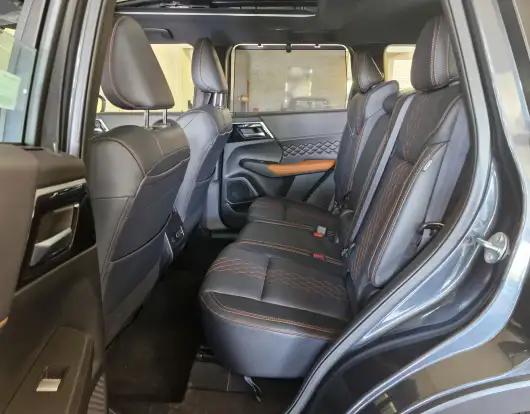 MITSUBISHI-OUTLANDER-2.4 PHEV SIGNATURE S-AWC DHT MITSUBISHI-OUTLANDER-2025