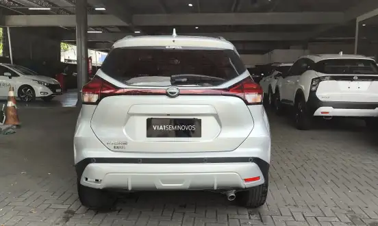 NISSAN-KICKS-2022