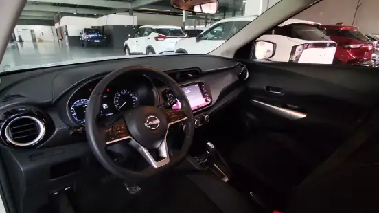 NISSAN-KICKS-2022