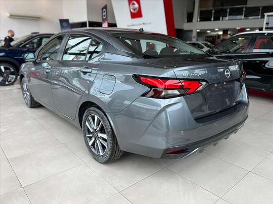 NISSAN-VERSA-2025