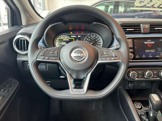 NISSAN-VERSA-2025