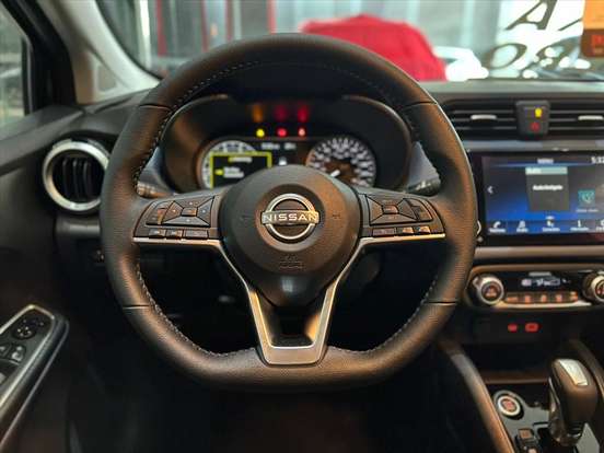 NISSAN-VERSA-2025