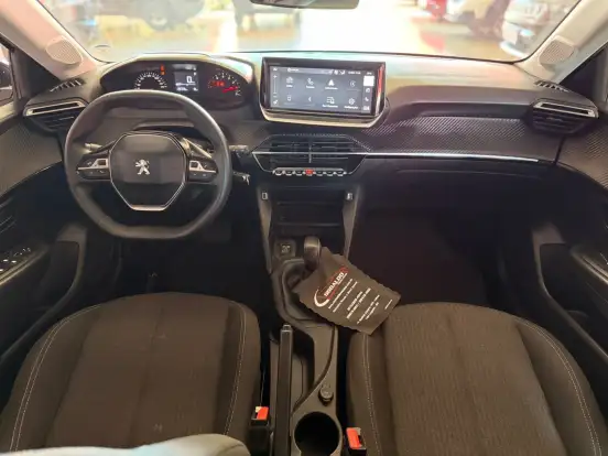 PEUGEOT-208-2023