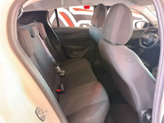 PEUGEOT-208-2023