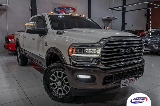 RAM 3500 6.7 I6 TURBO DIESEL LIMITED LONGHORN CD 4X4  AUTOMÁTICO