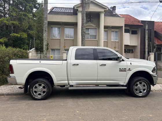 RAM 2500 6.7 LARAMIE 4X4 CD I6 TURBO DIESEL 4P AUTOMÁTICO