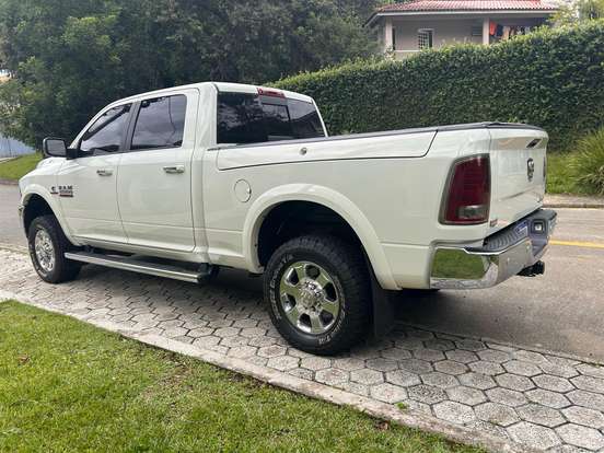 RAM-2500-6.7 LARAMIE 4X4 CD I6 TURBO DIESEL 4P AUTOMÁTICO RAM-2500-2018
