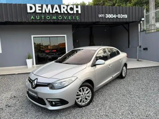 RENAULT FLUENCE 2.0 DYNAMIQUE PLUS 16V FLEX 4P AUTOMÁTICO