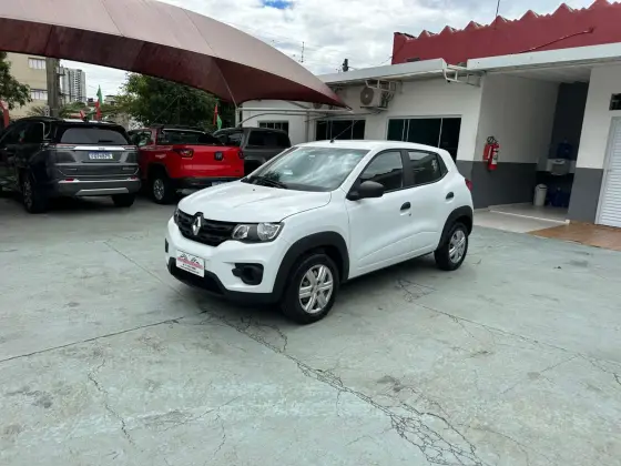 RENAULT KWID 1.0 12V SCE FLEX ZEN MANUAL RENAULT KWID 1.0 12V SCE FLEX ZEN MANUAL