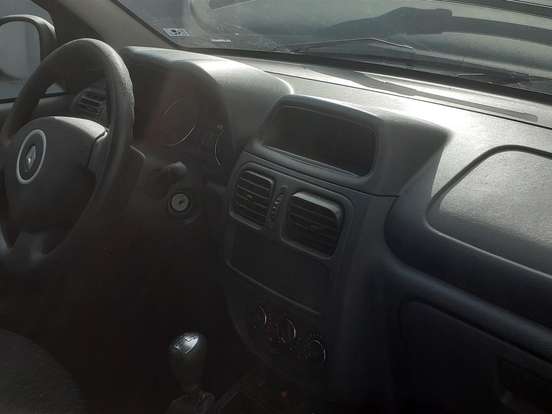 RENAULT-CLIO-1.0 EXPRESSION 16V FLEX 4P MANUAL RENAULT-CLIO-2014