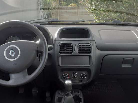 RENAULT-CLIO-1.0 EXPRESSION 16V FLEX 4P MANUAL RENAULT-CLIO-2014