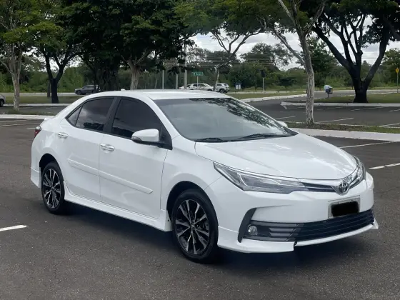TOYOTA COROLLA 2.0 XRS 16V FLEX 4P AUTOMÁTICO TOYOTA COROLLA 2.0 XRS 16V FLEX 4P AUTOMÁTICO