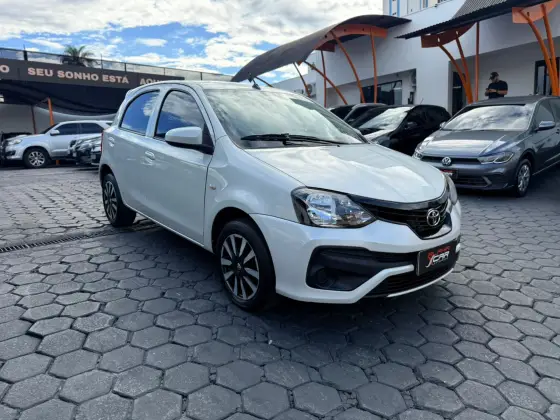 TOYOTA ETIOS 1.3 X 16V FLEX 4P MANUAL