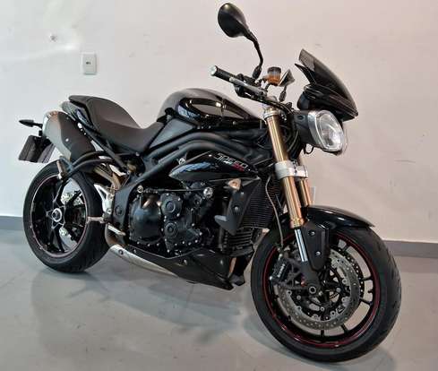 TRIUMPH-SPEED TRIPLE ABS-2015