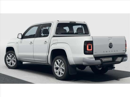 VOLKSWAGEN-AMAROK-2025