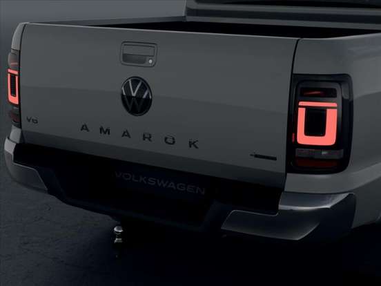 VOLKSWAGEN-AMAROK-2025