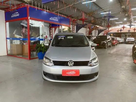 VOLKSWAGEN FOX 1.0 MI 8V FLEX 4P MANUAL VOLKSWAGEN FOX 1.0 MI 8V FLEX 4P MANUAL