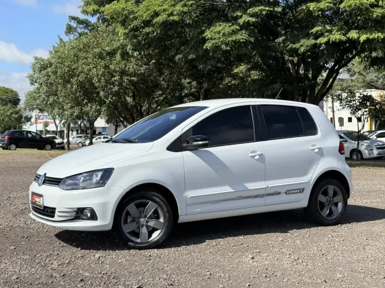 VOLKSWAGEN FOX 1.6 MSI TOTAL FLEX CONNECT 4P MANUAL
