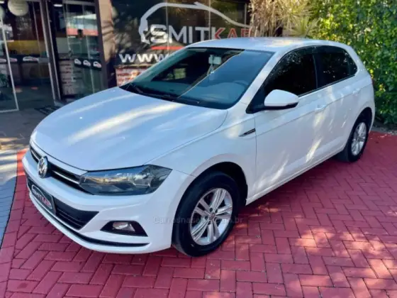 VOLKSWAGEN POLO 1.0 200 TSI COMFORTLINE AUTOMÁTICO